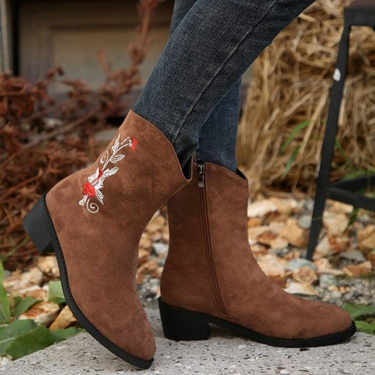 CAMILA | Elegante bestickte Stiefel